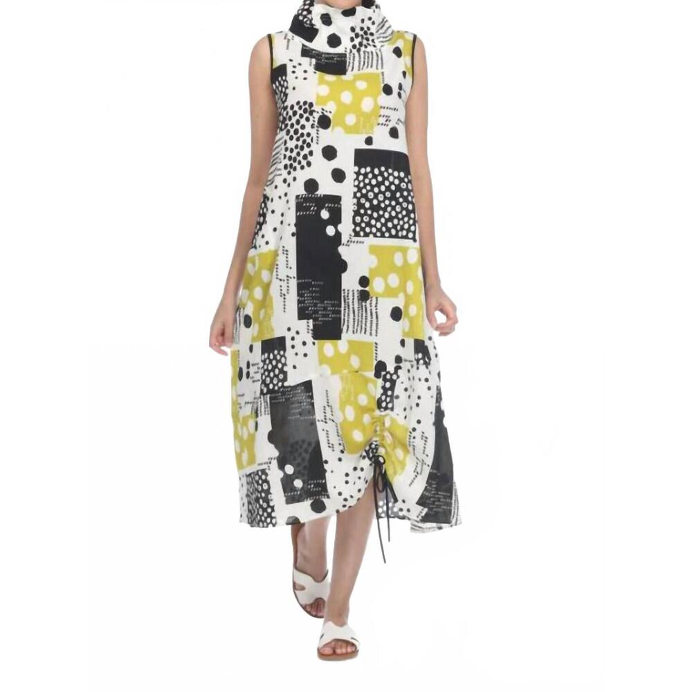 NEW MOONLIGHT lightweight sleeveless dress in printed black/white